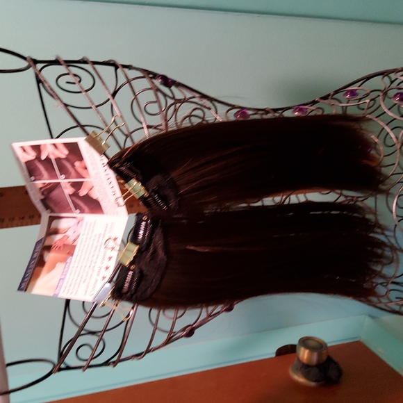 Manuin Wig Extension Pair - Picture 3 of 10